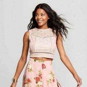 Xhilaration Crop Top Lace In Blush Pink